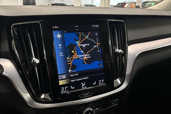 Volvo V60 Cross Country 9 of 9