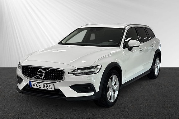 Volvo V60 Cross Country 4 of 9