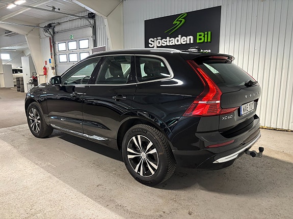 Volvo XC60 3 of 21