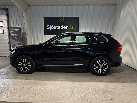 Volvo XC60 2 of 21