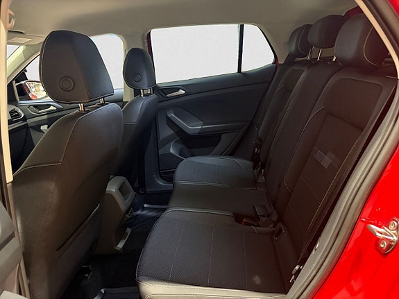 Volkswagen T-Cross 10 of 13