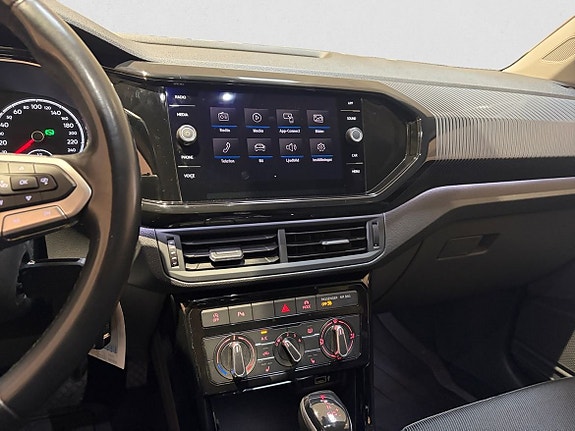 Volkswagen T-Cross 9 of 13