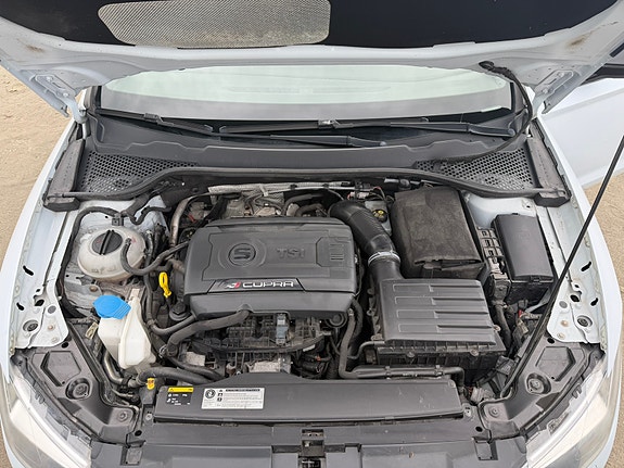 Seat Leon 6 of 6