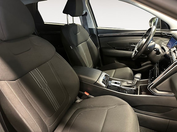 Hyundai Tucson 15 of 23