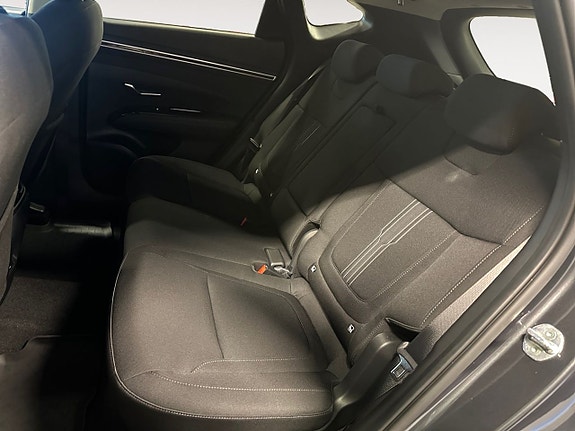 Hyundai Tucson 14 of 23