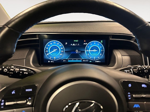 Hyundai Tucson 12 of 23
