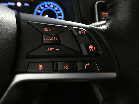 Nissan Leaf 18 of 22