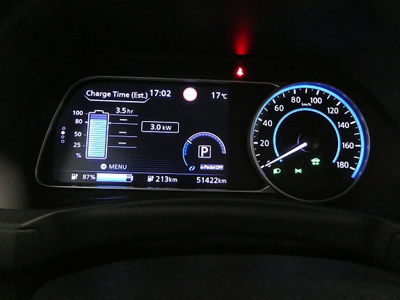 Nissan Leaf 15 of 22