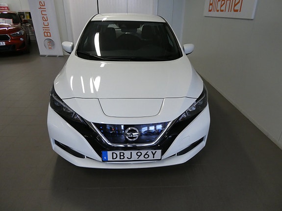 Nissan Leaf 11 of 22