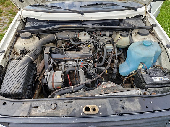Volkswagen Golf II 7 of 7