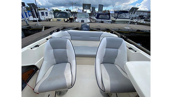Bella 561 HT 2005 Yamaha F100 4-takt 330 tim 6 of 14
