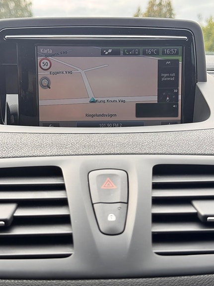 Renault Megane 12 of 15