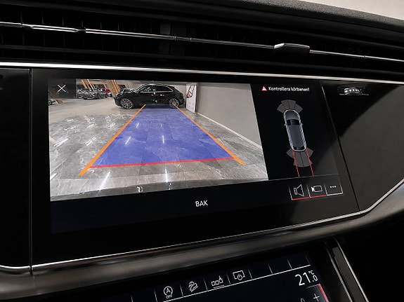 Audi Q8 22 of 30
