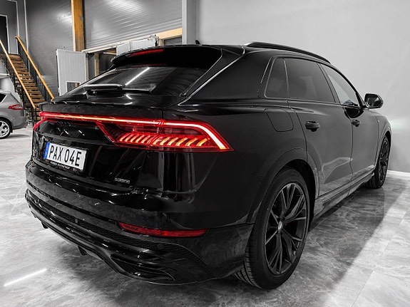 Audi Q8 8 of 30