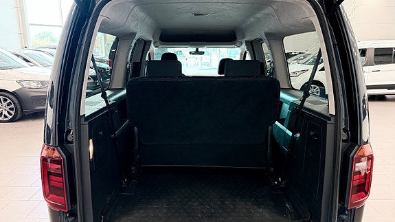 Volkswagen Caddy Maxi 15 of 15