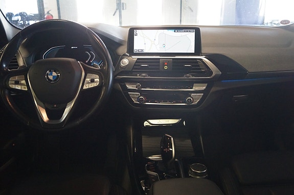 BMW X3 8 of 10