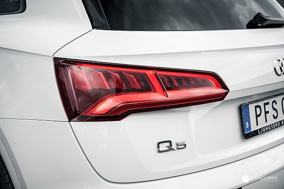 Audi Q5 4 of 18