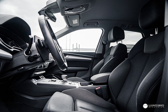 Audi Q5 8 of 18