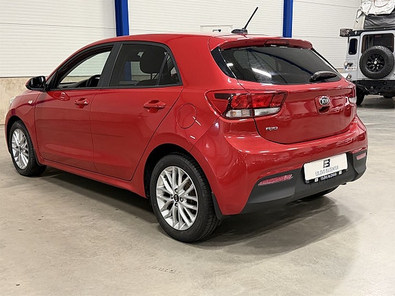 Kia Rio 4 of 20