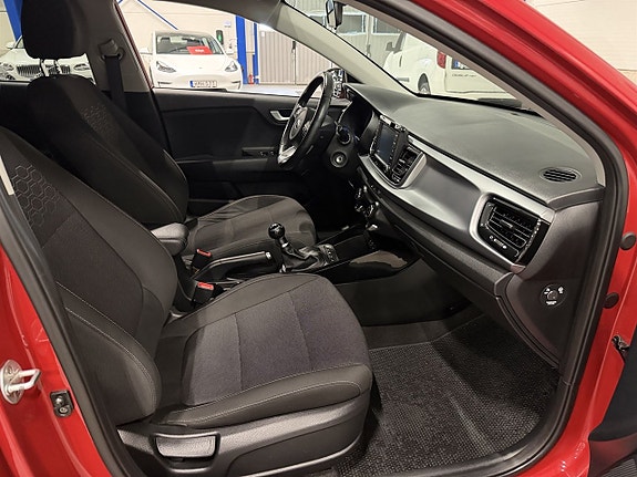 Kia Rio 12 of 20