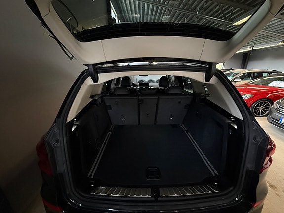 BMW X3 9 of 16