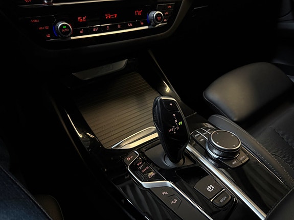 BMW X3 12 of 16