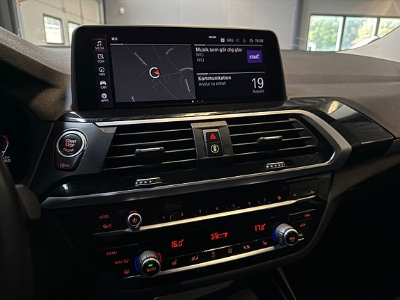 BMW X3 10 of 16
