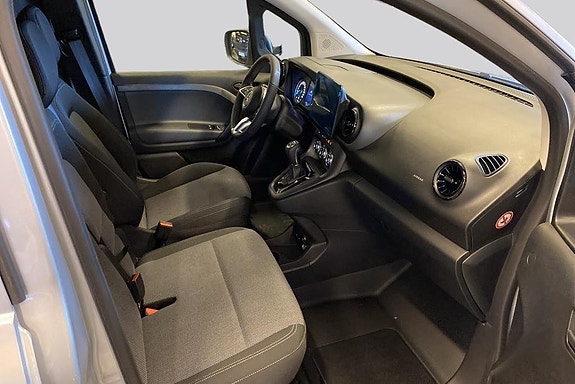 Mercedes-Benz eCitan 9 of 13