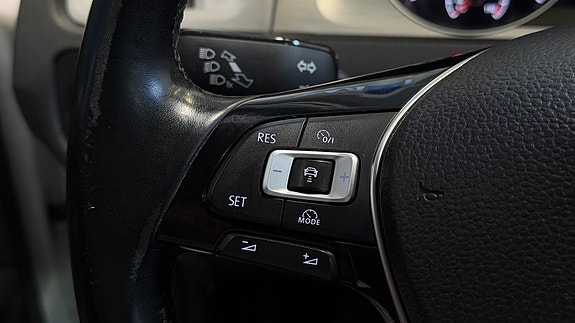 Volkswagen Golf I 14 of 23