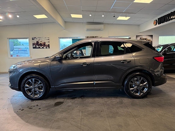 Ford Kuga 27 of 30