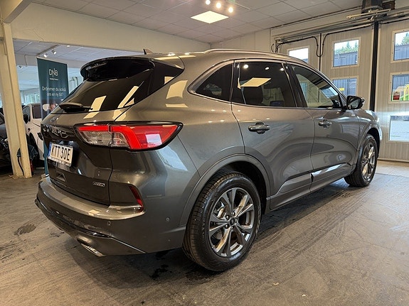 Ford Kuga 4 of 30