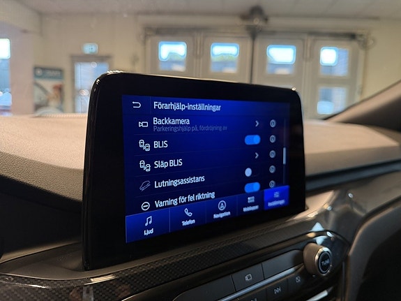 Ford Kuga 15 of 30