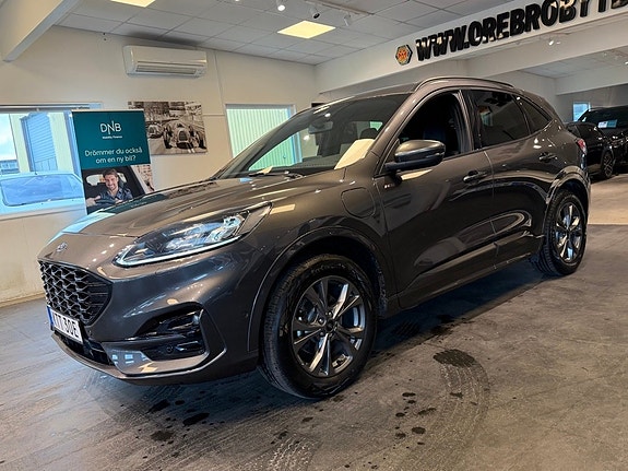 Ford Kuga 2 of 30
