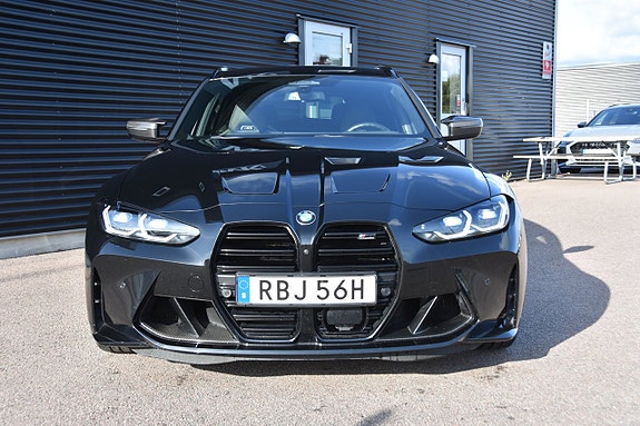 BMW M3 2 of 29