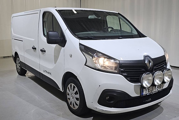 Renault Trafic 4 of 11
