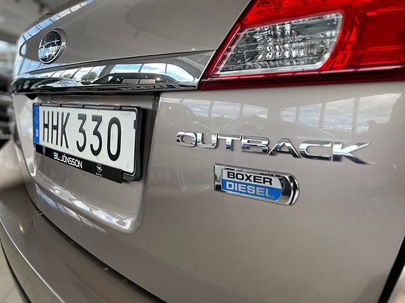 Subaru Outback 9 of 30