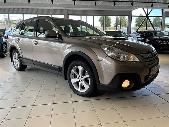 Subaru Outback 3 of 30