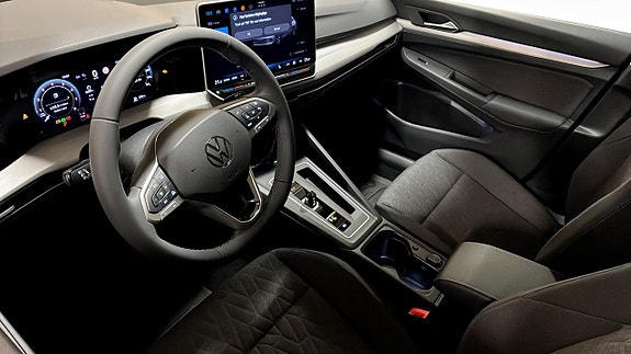 Volkswagen Golf I 7 of 13