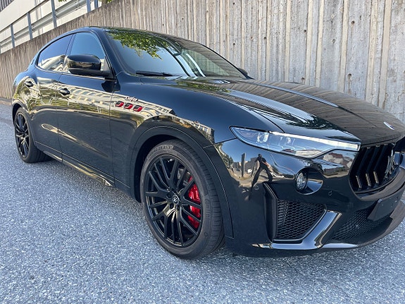 Maserati Levante 7 of 16