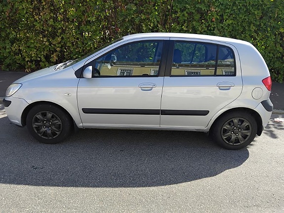 Hyundai Getz 2 of 3