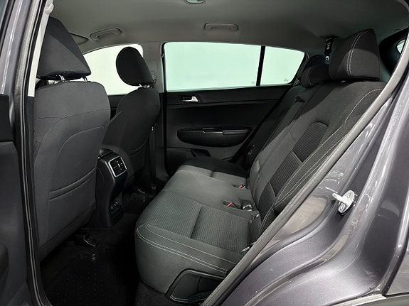 Kia Sportage 25 of 27