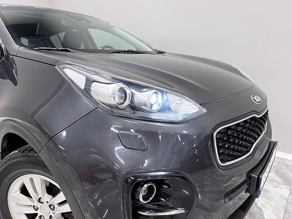 Kia Sportage 10 of 27