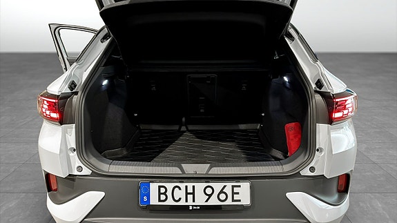 Volkswagen ID.4 GTX 12 of 12