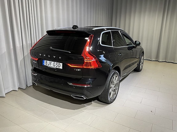 Volvo XC60 5 of 26