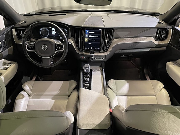 Volvo XC60 19 of 26