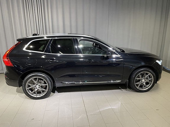Volvo XC60 4 of 26