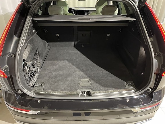 Volvo XC60 7 of 26