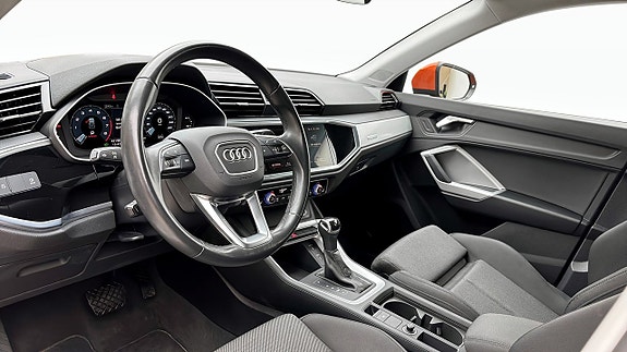 Audi Q3 7 of 14