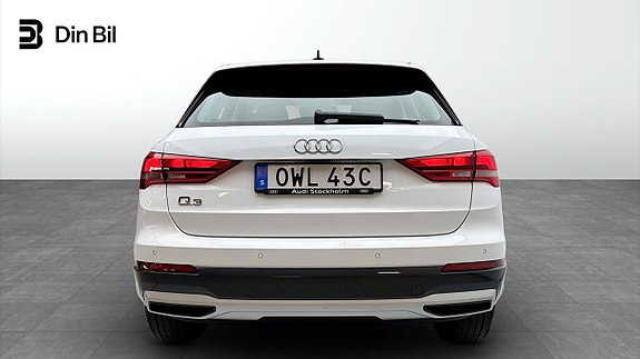 Audi Q3 5 of 13