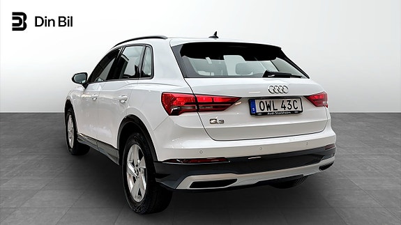 Audi Q3 3 of 13